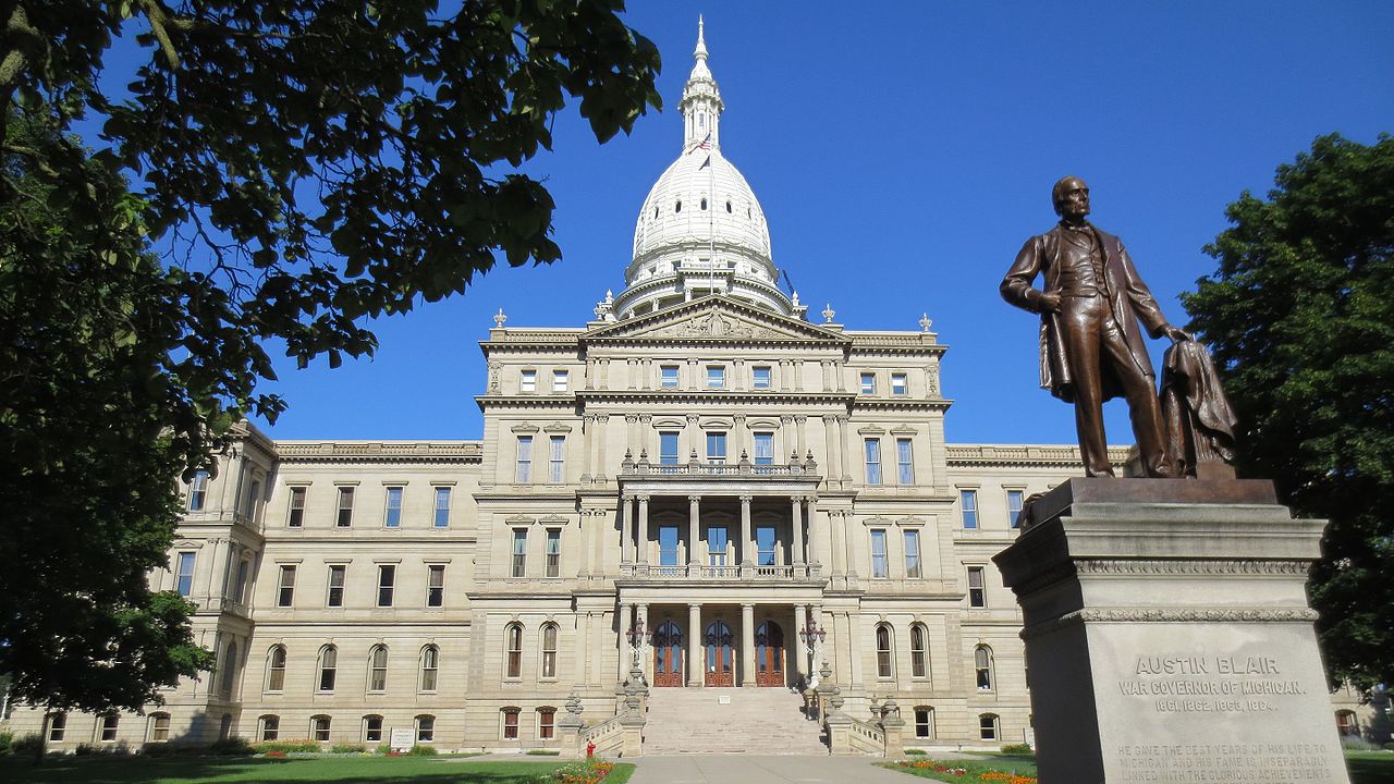 A new bill in Michigan looks to help both victims and people convicted of crimes.