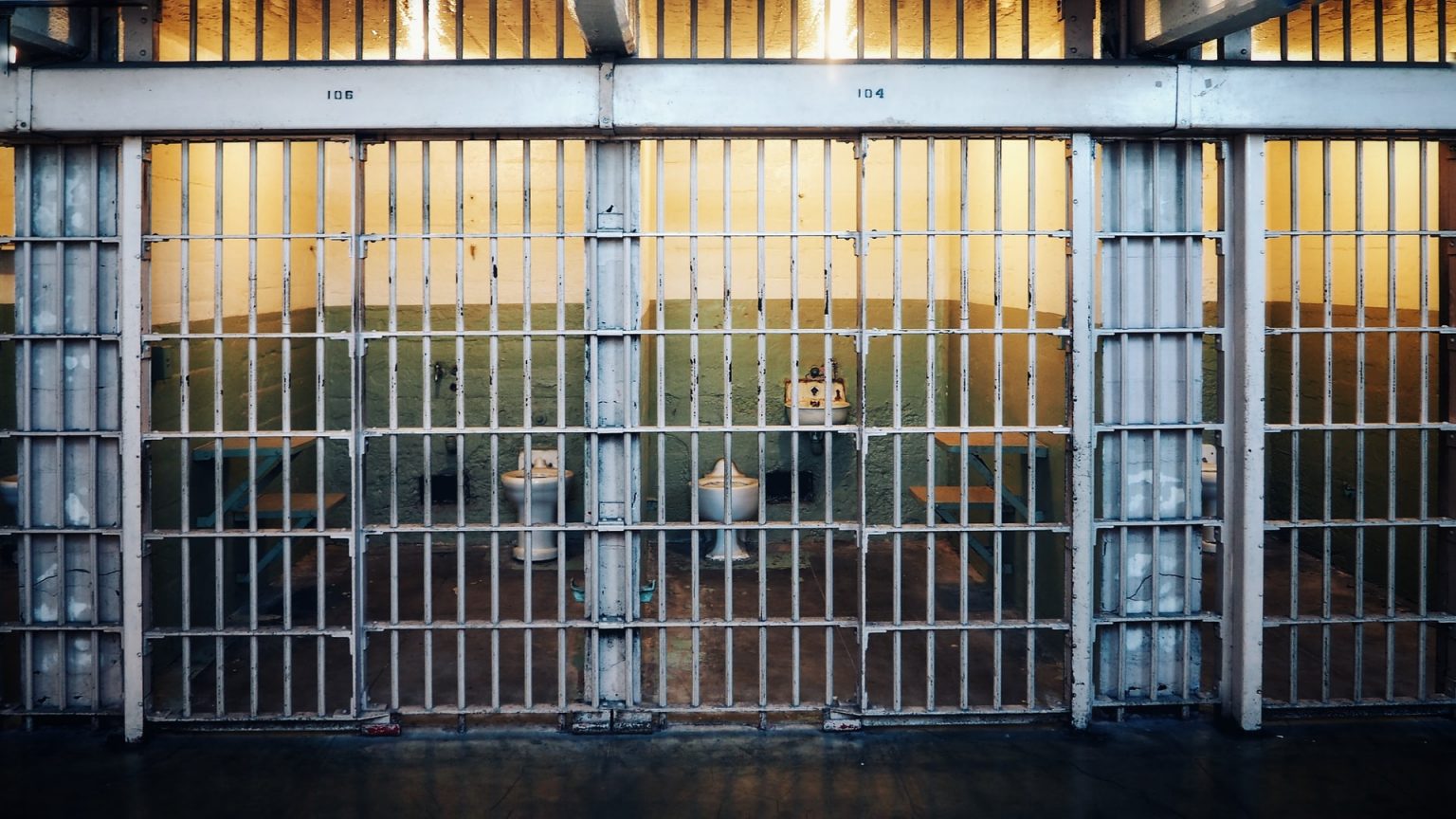 Explainer: Incarceration Rates vs. Crime Rates - IJ